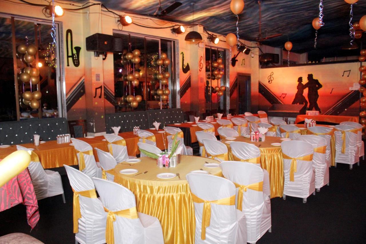 Maharaja The Royal Resort Thane Bagian luar foto